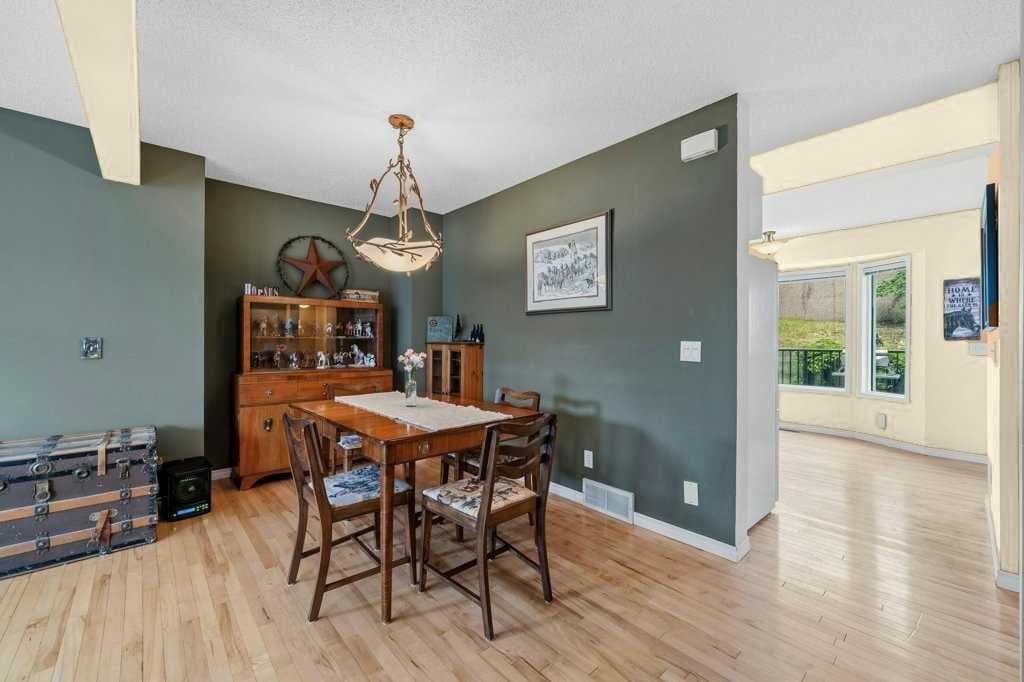 68 Patina Point SW