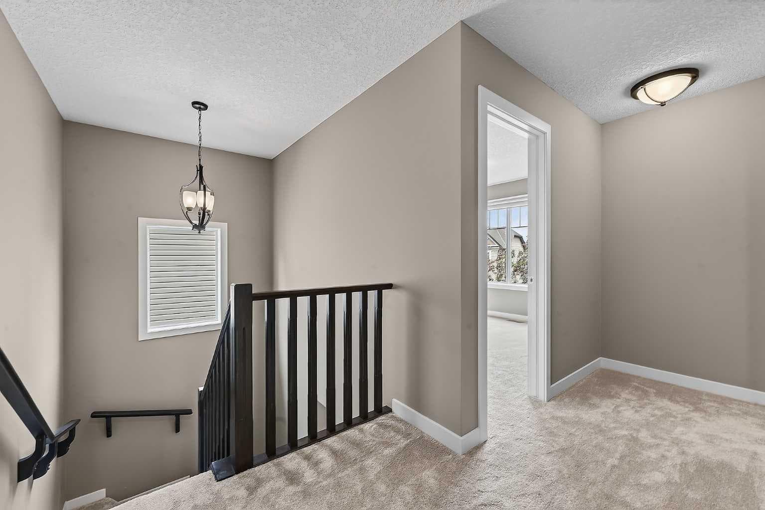 47 Elgin Meadows Road SE