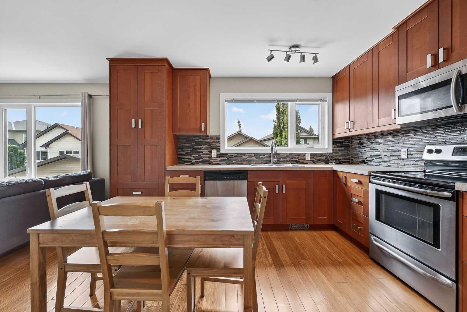 47 Elgin Meadows Road SE