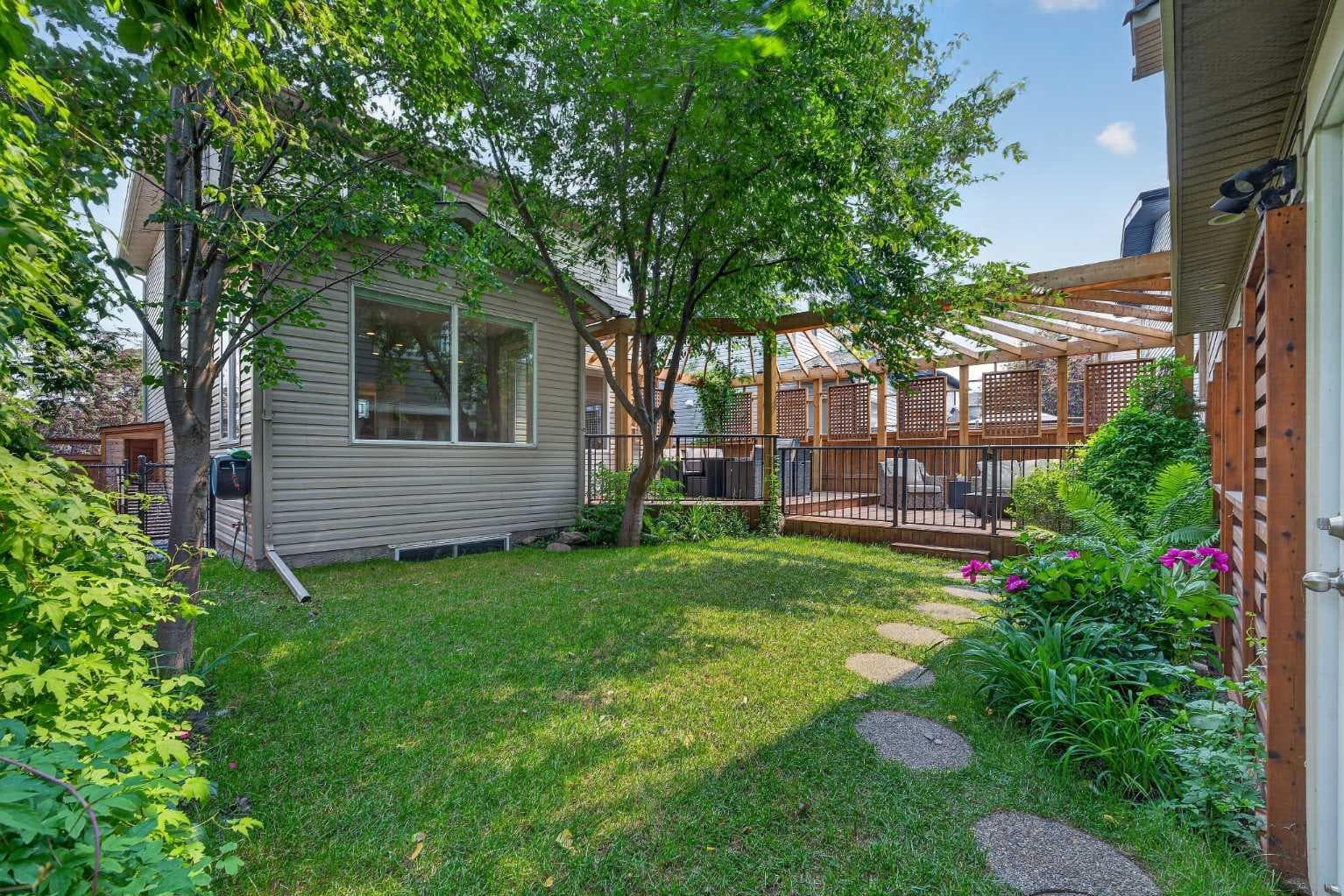 47 Elgin Meadows Road SE