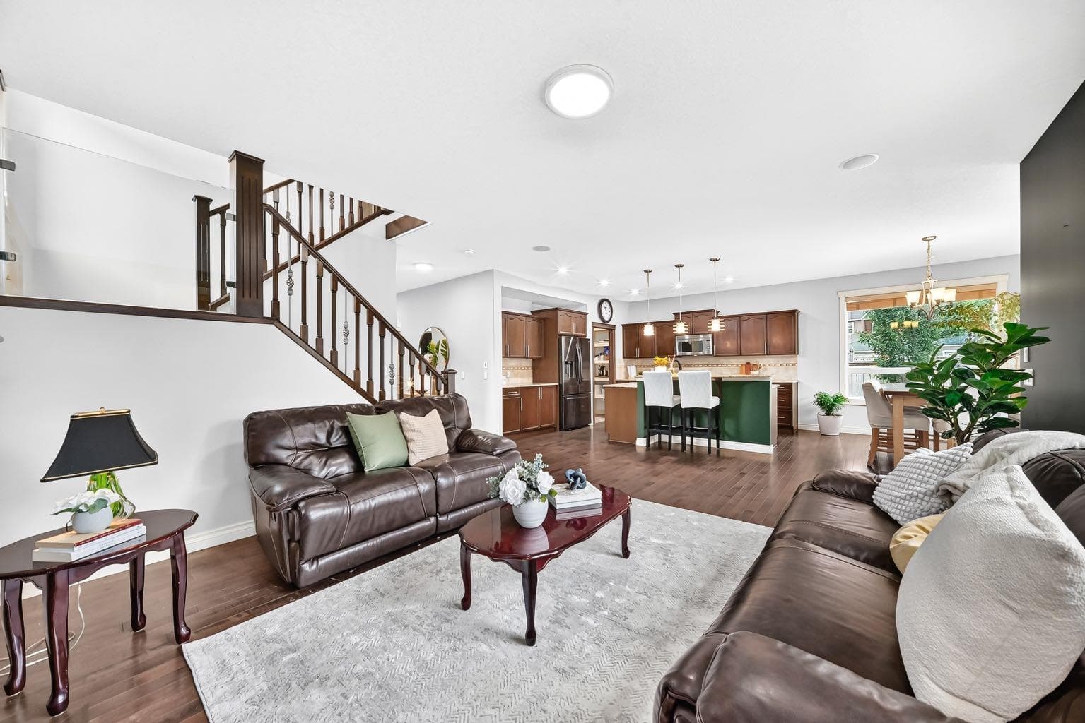 188 Magenta Crescent 
