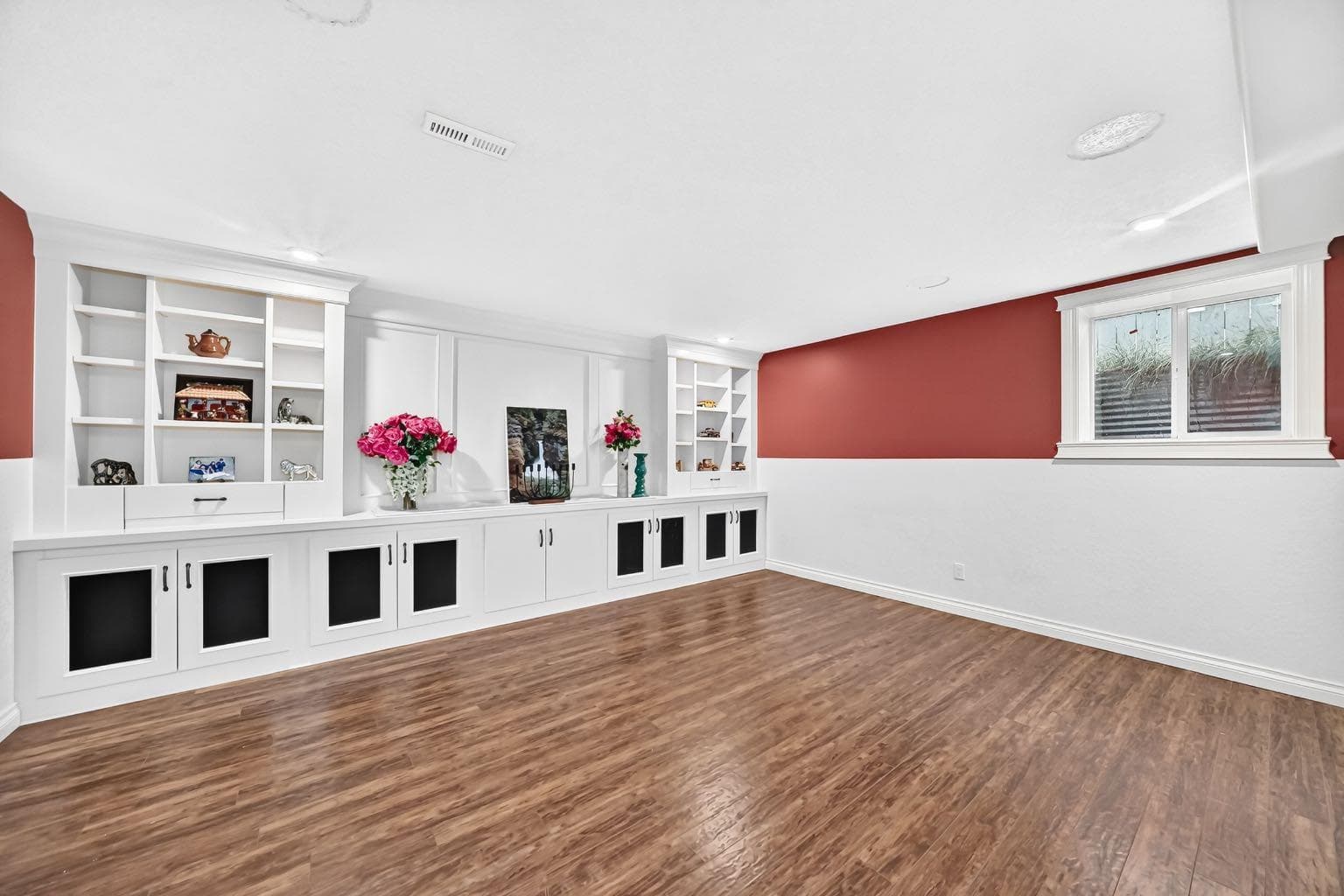 188 Magenta Crescent 