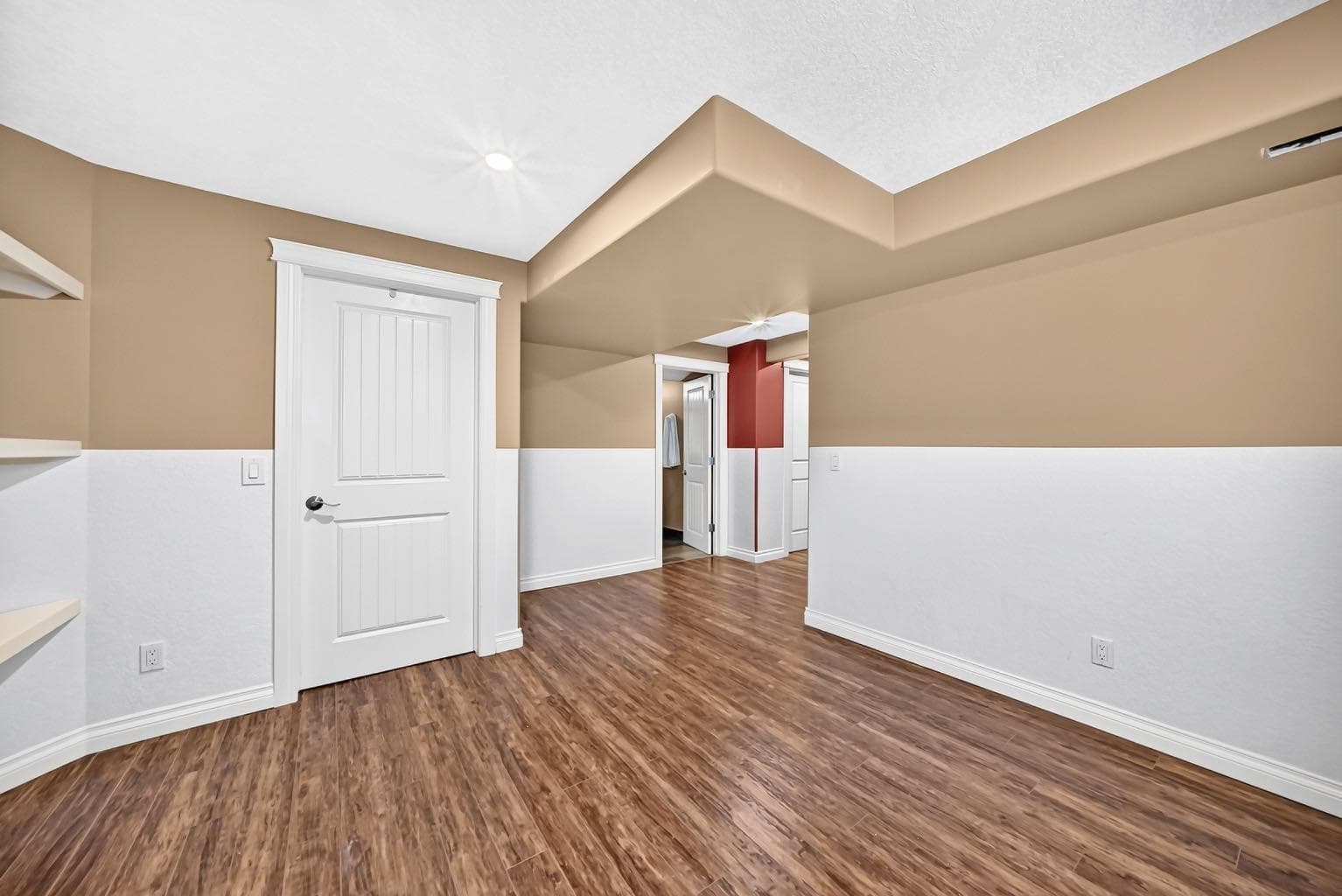 188 Magenta Crescent 