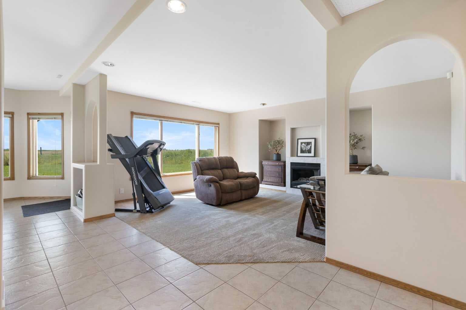 250257 Range Road 271  