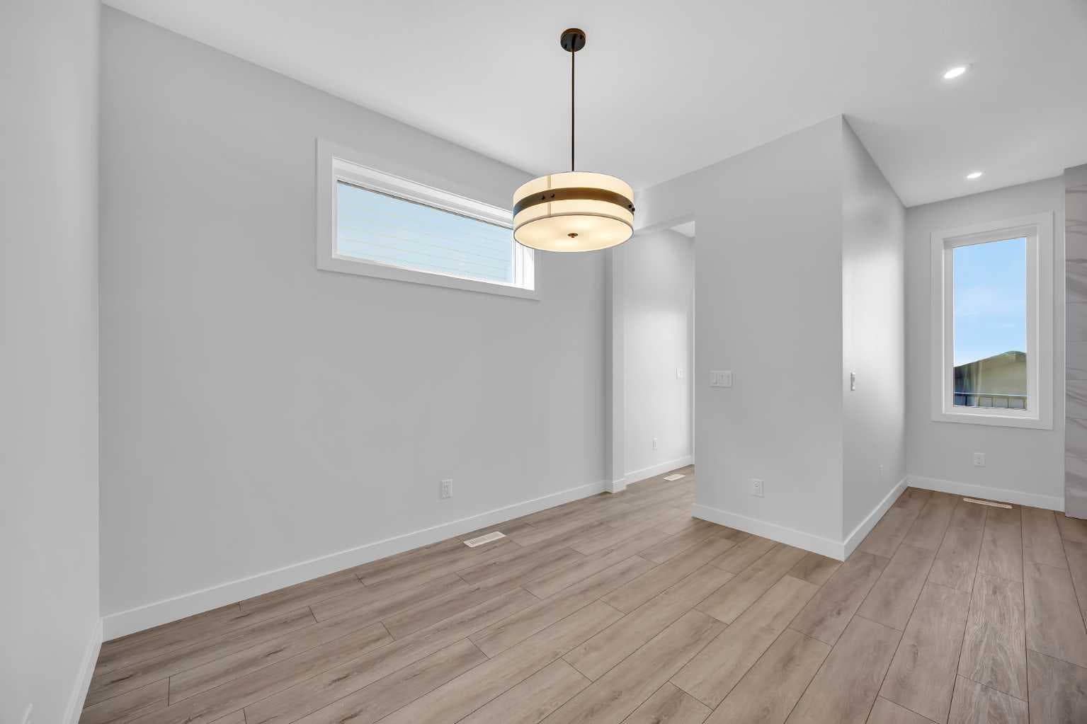 26 Versant Path SW