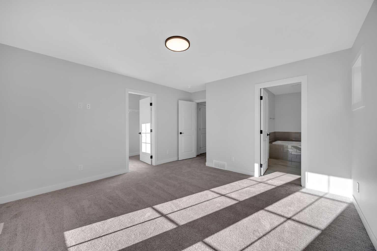 26 Versant Path SW