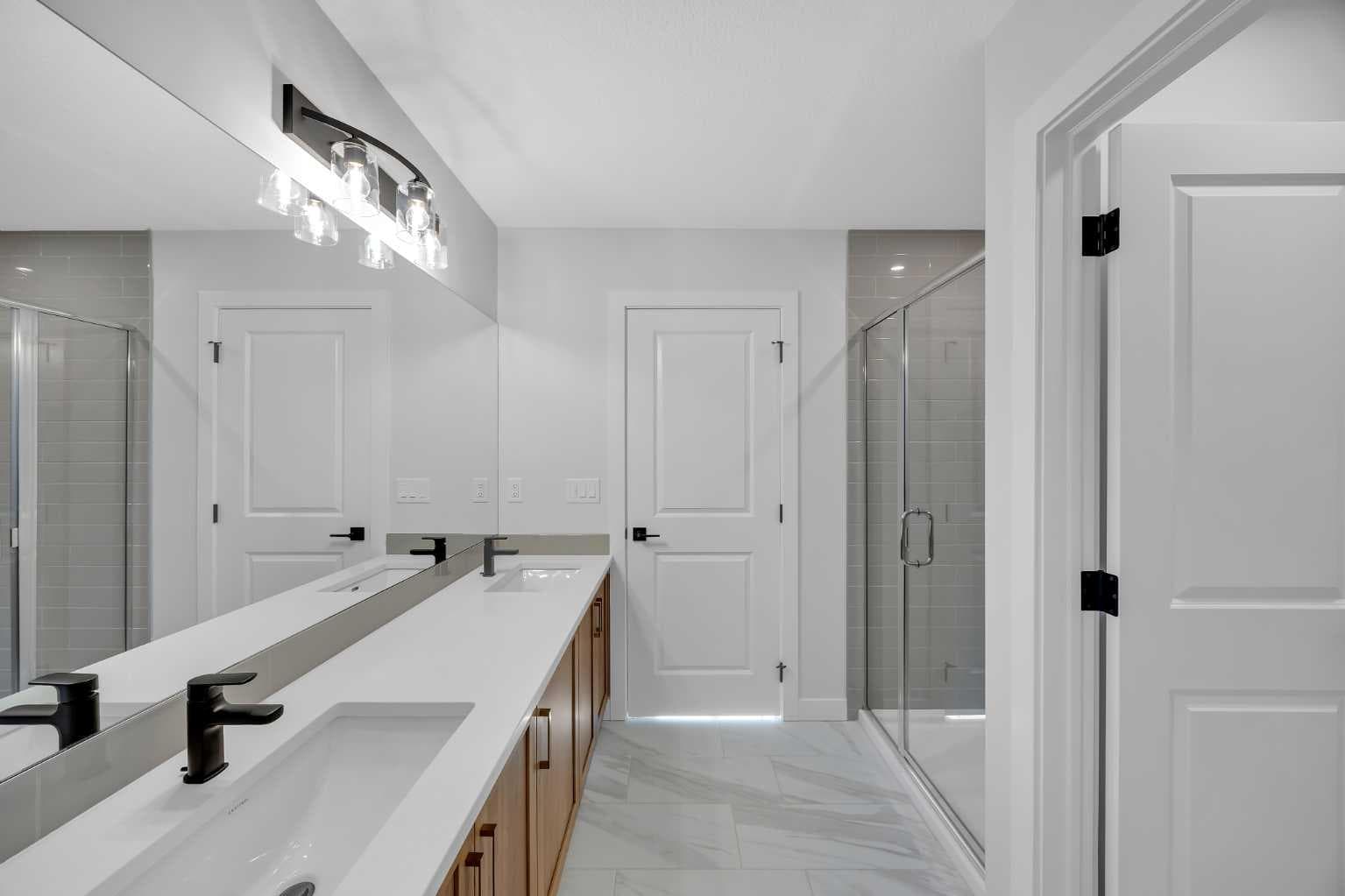 26 Versant Path SW