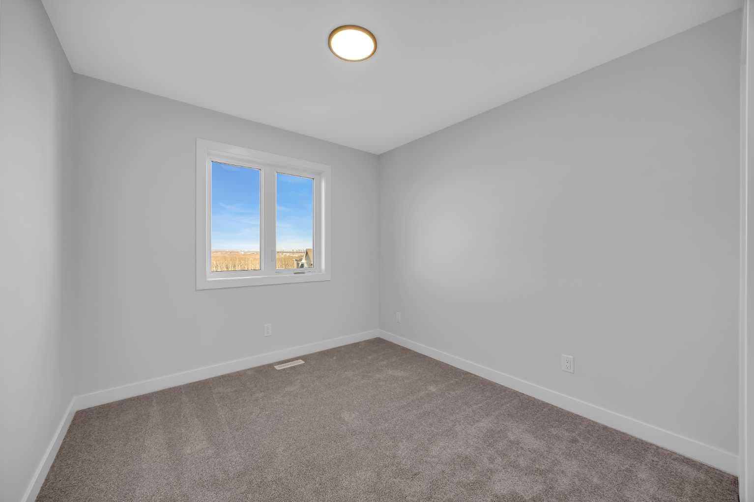 26 Versant Path SW