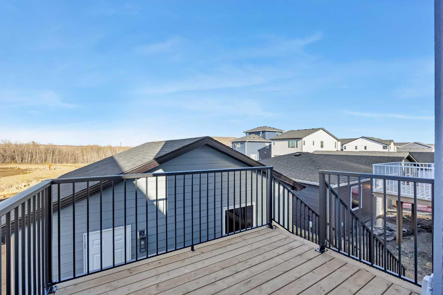26 Versant Path SW