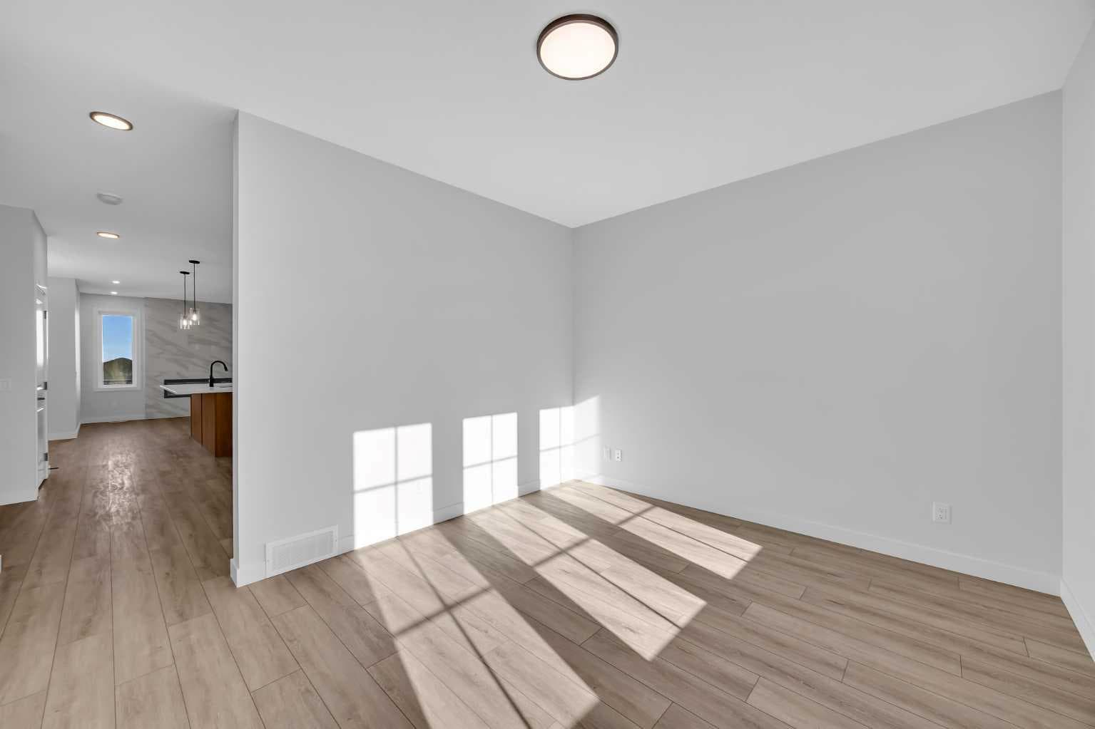 26 Versant Path SW