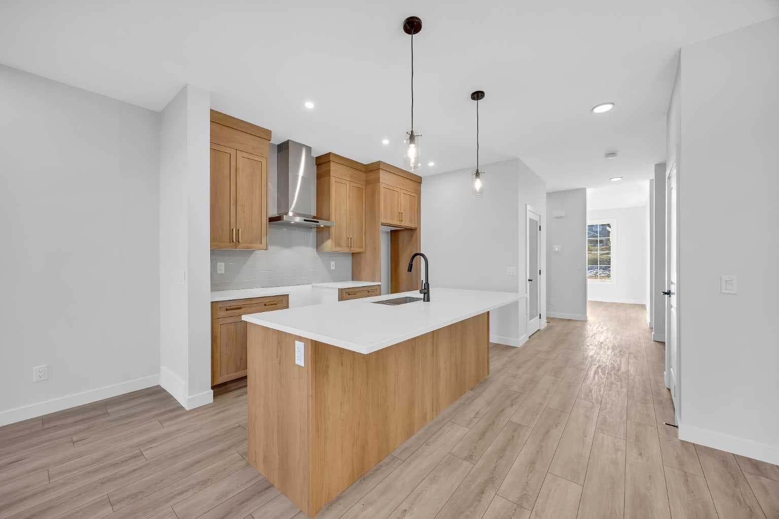 26 Versant Path SW
