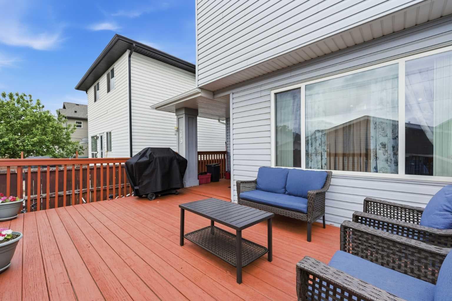 269 Tarington Close NE