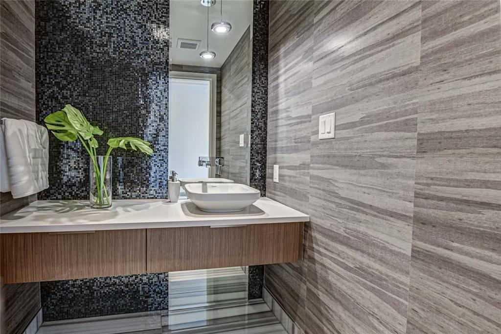 501, 128 Waterfront Court SW