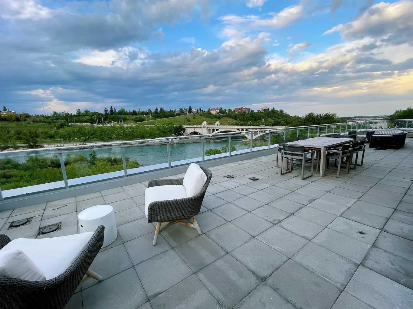 501, 128 Waterfront Court SW
