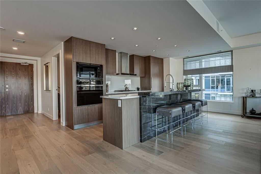 501, 128 Waterfront Court SW