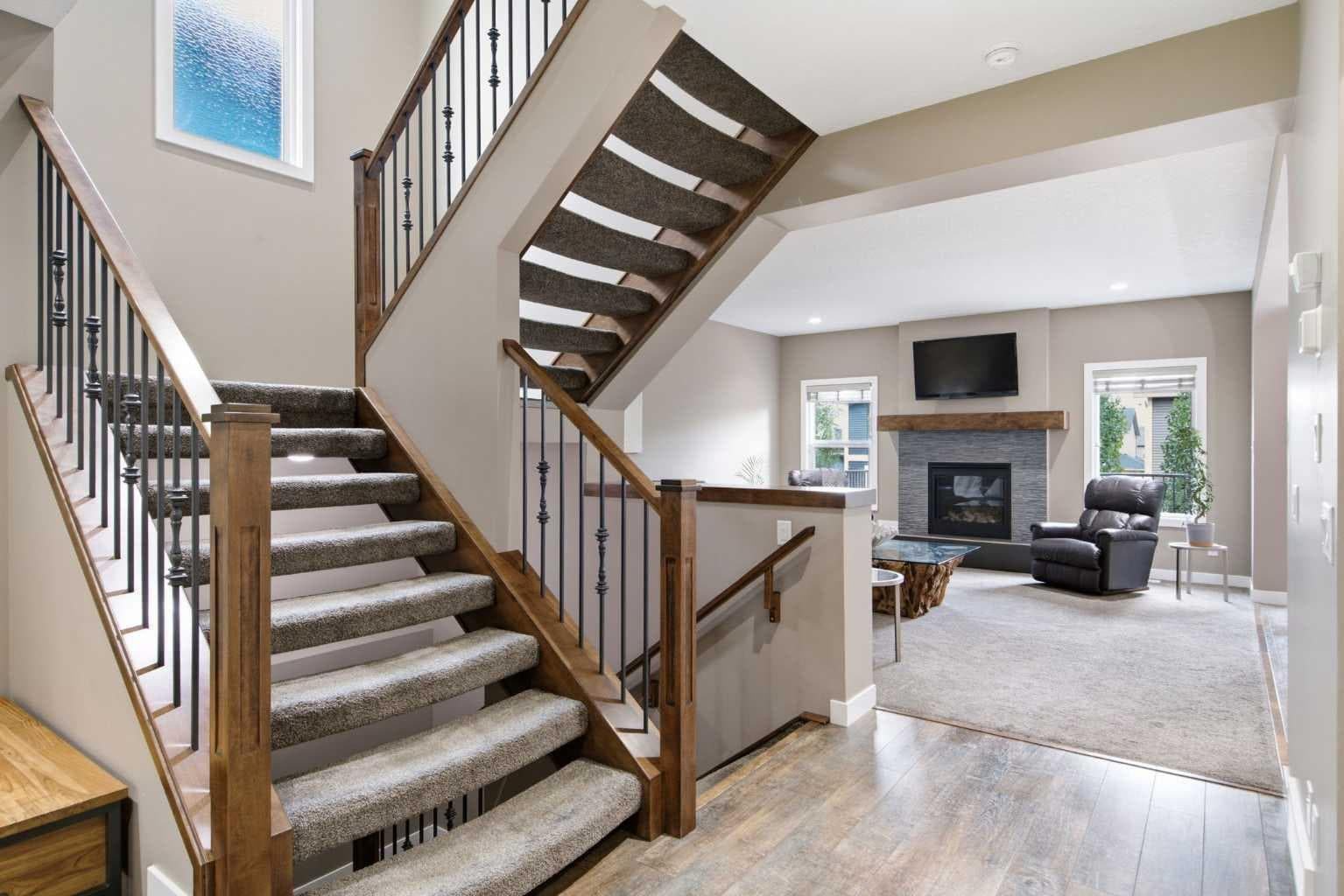 300 Aspenmere Way 