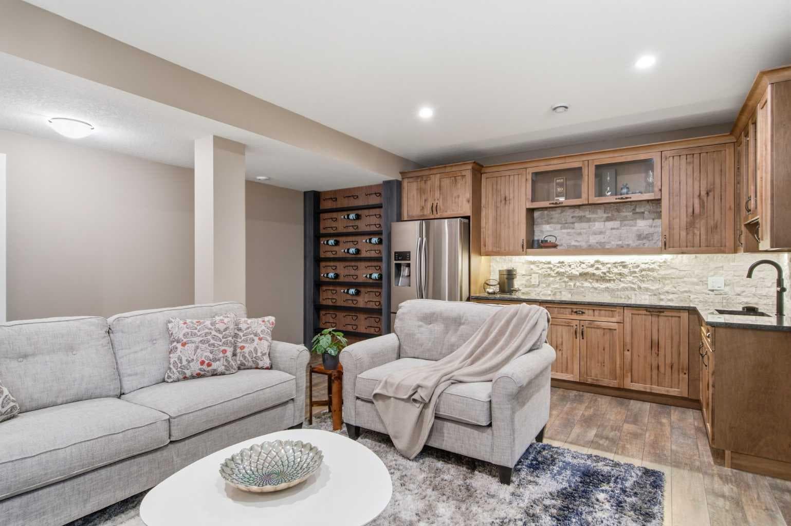 300 Aspenmere Way 