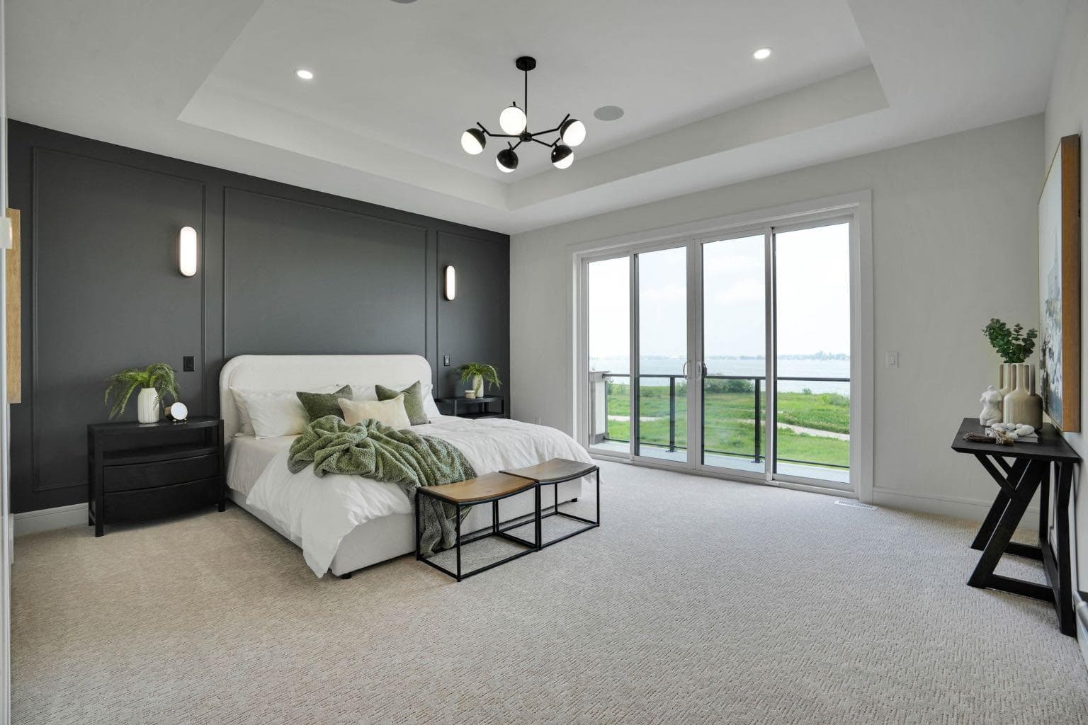 952 SOUTH SHORE Terrace 
