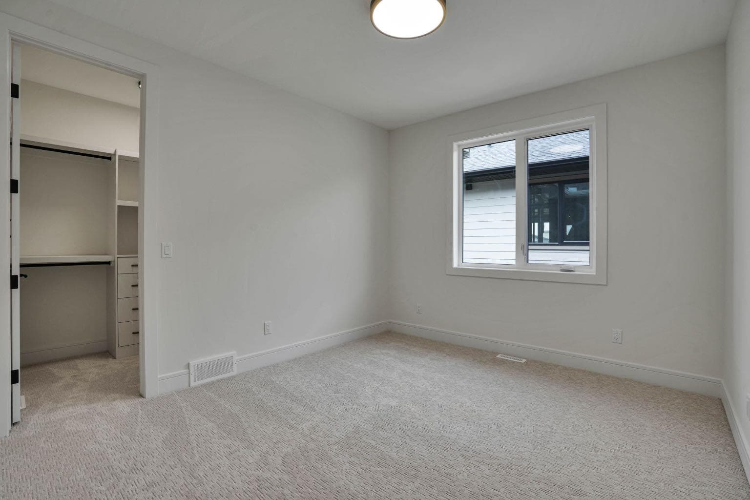 952 SOUTH SHORE Terrace 