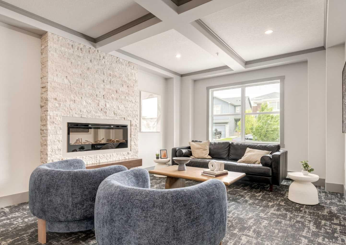 408, 125 Wolf Hollow Crescent SE