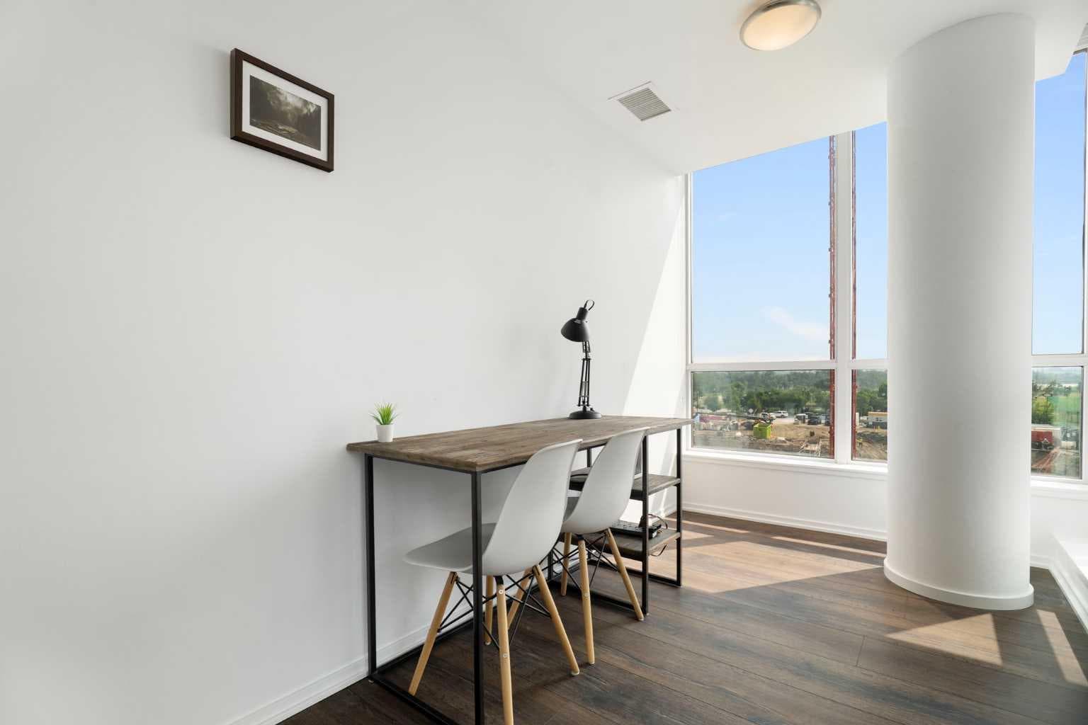 326, 615 6 Avenue SE