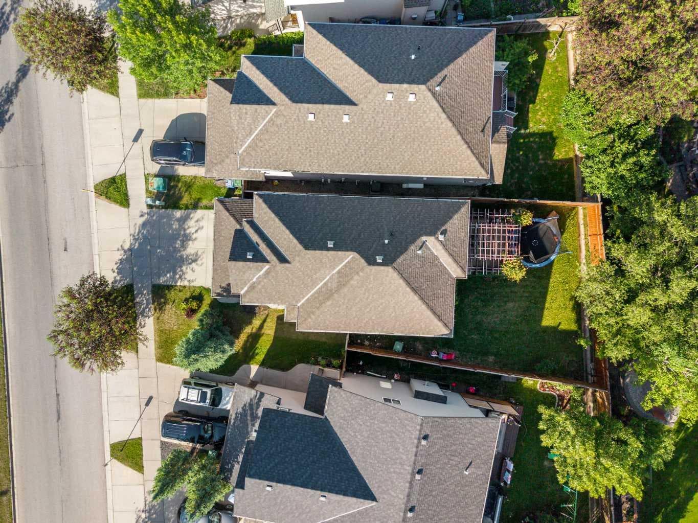 562 Cranston Drive SE