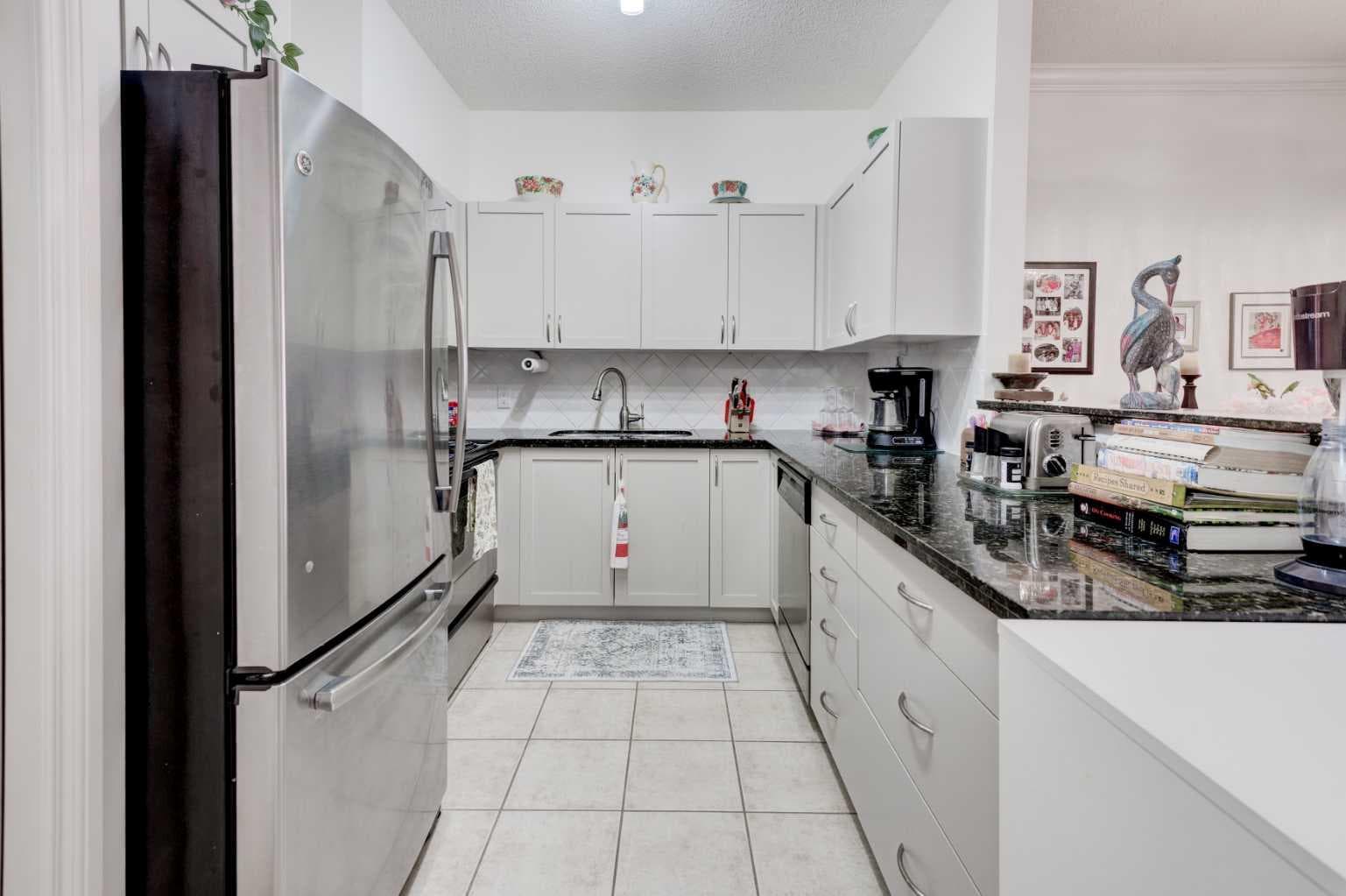 207, 11170 30 Street SW