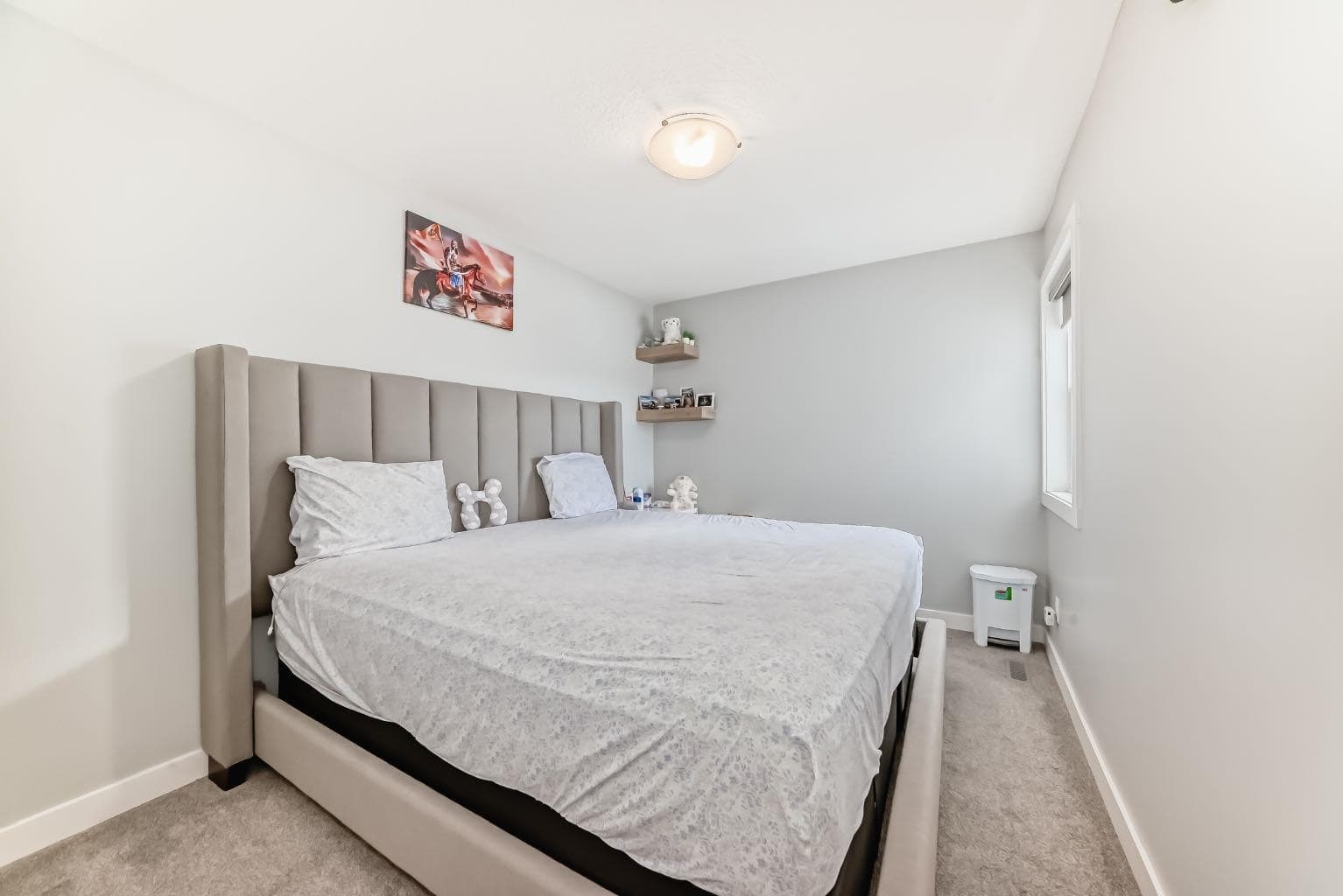 216 Homestead Grove NE