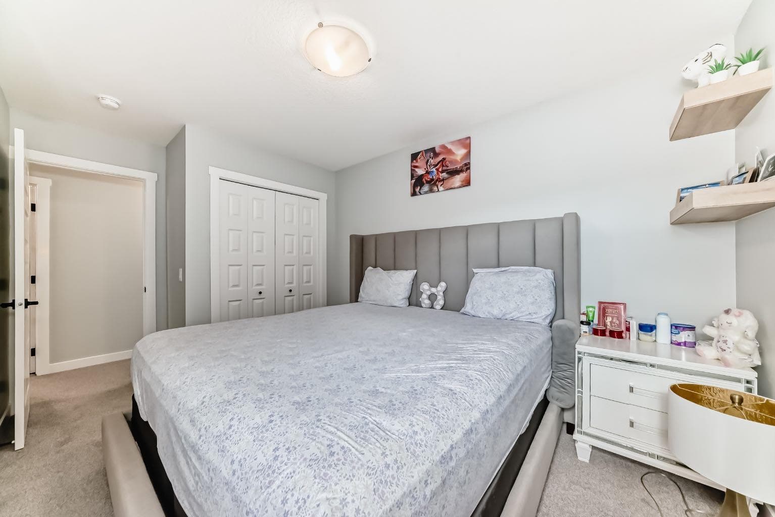 216 Homestead Grove NE