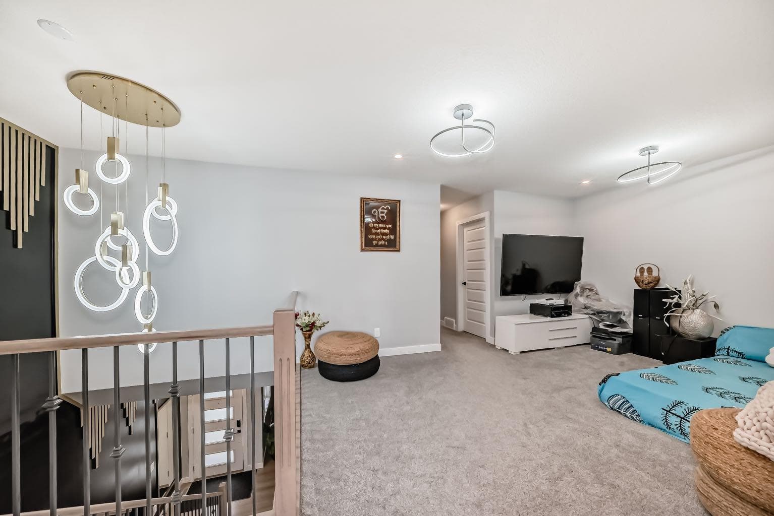 216 Homestead Grove NE