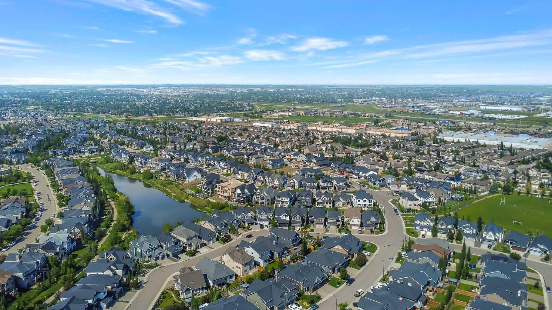 243 Coopers Cove SW