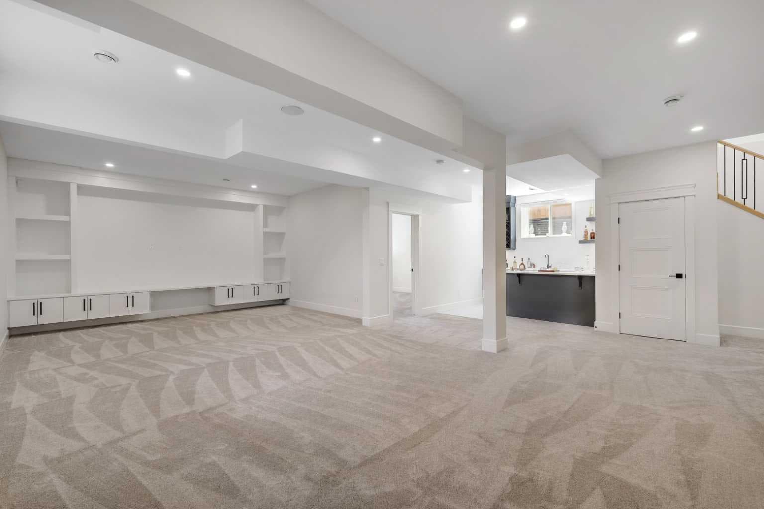 243 Coopers Cove SW