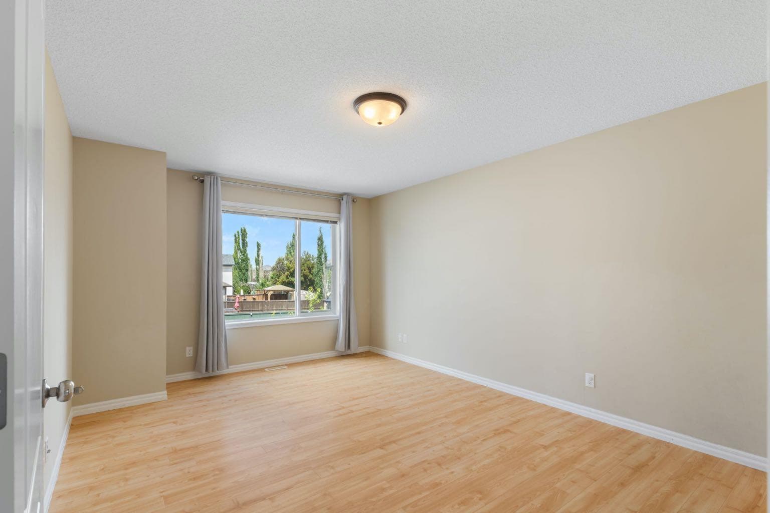 22 Brightoncrest Common SE