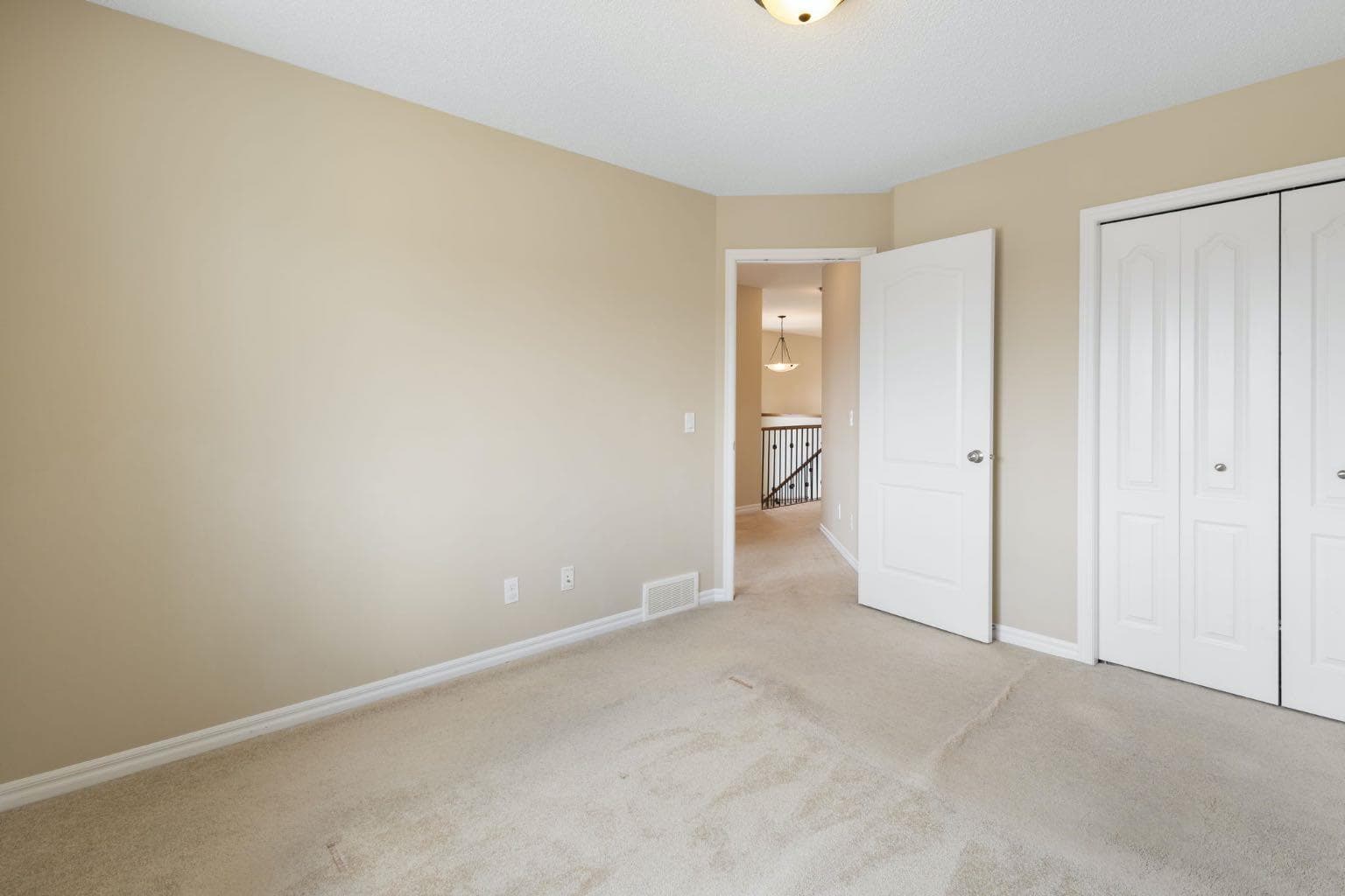 22 Brightoncrest Common SE
