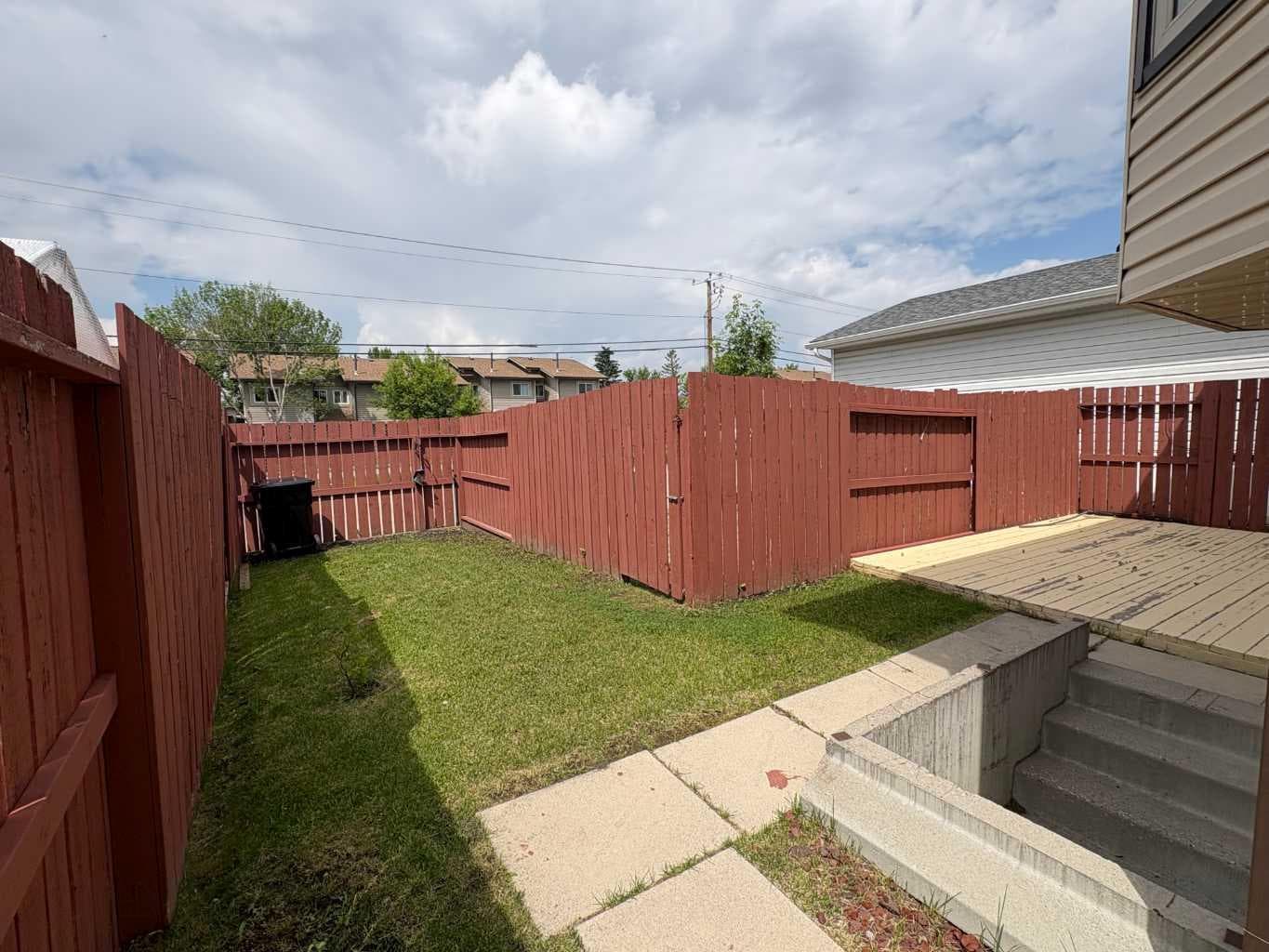 156 Falshire Close NE