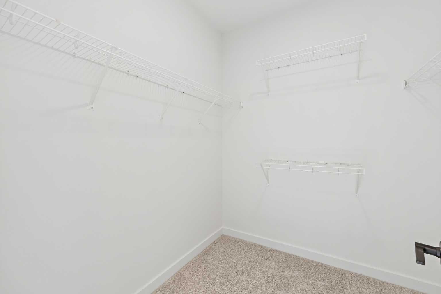 116 Mitchell Walk NW