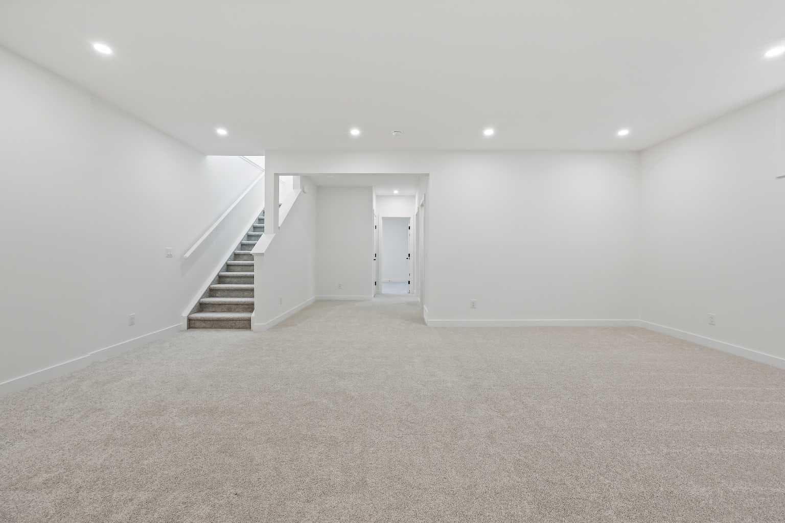 116 Mitchell Walk NW