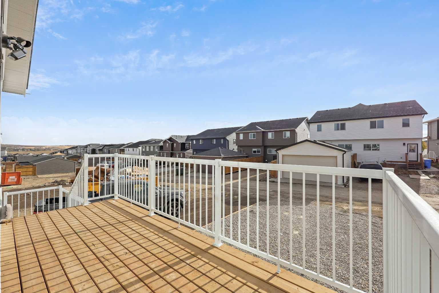 116 Mitchell Walk NW