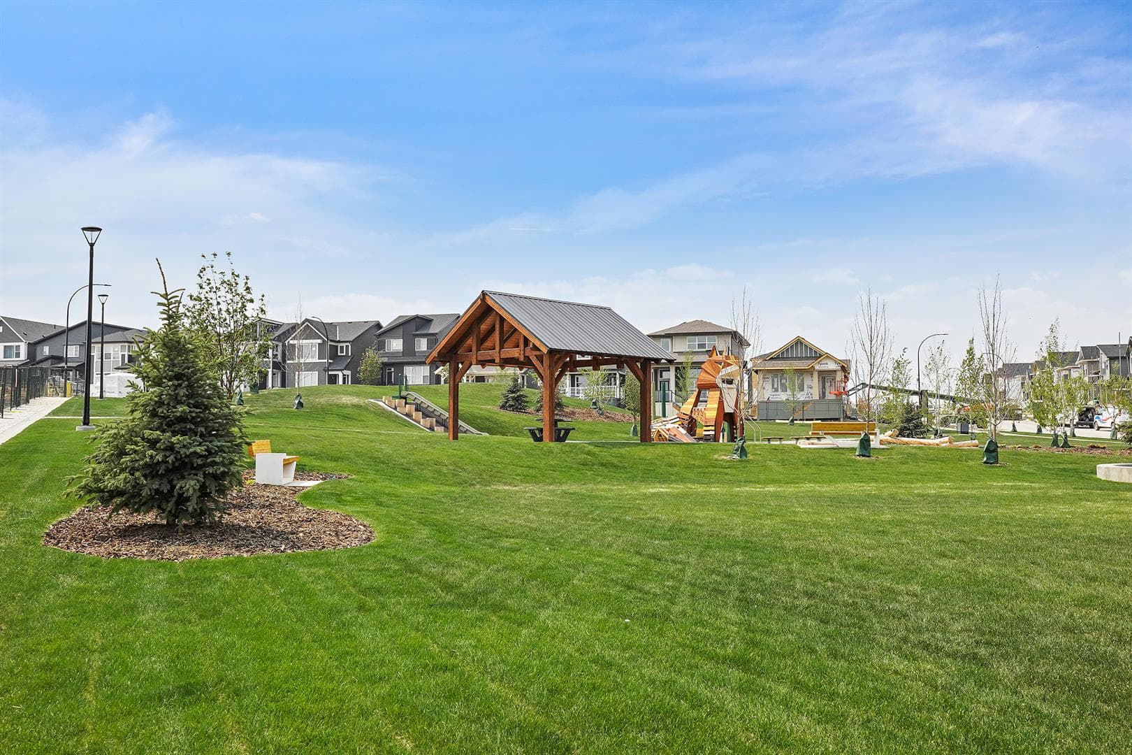 116 Mitchell Walk NW