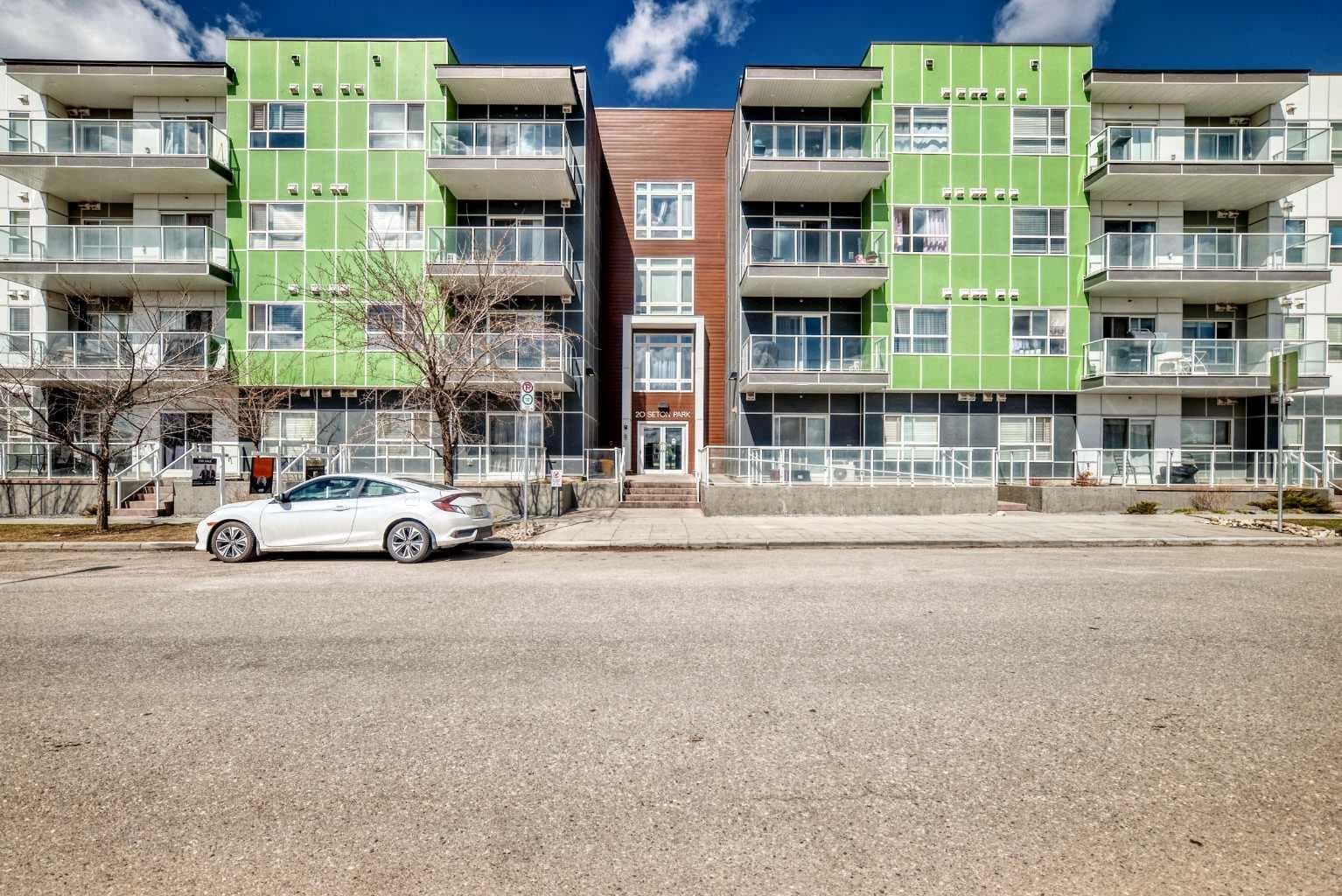 215, 20 Seton Park SE