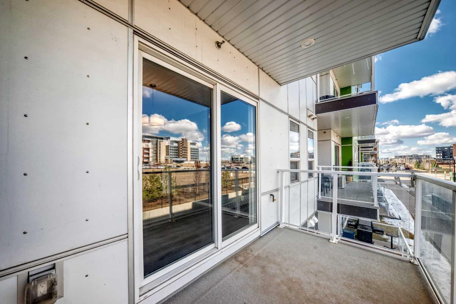 215, 20 Seton Park SE