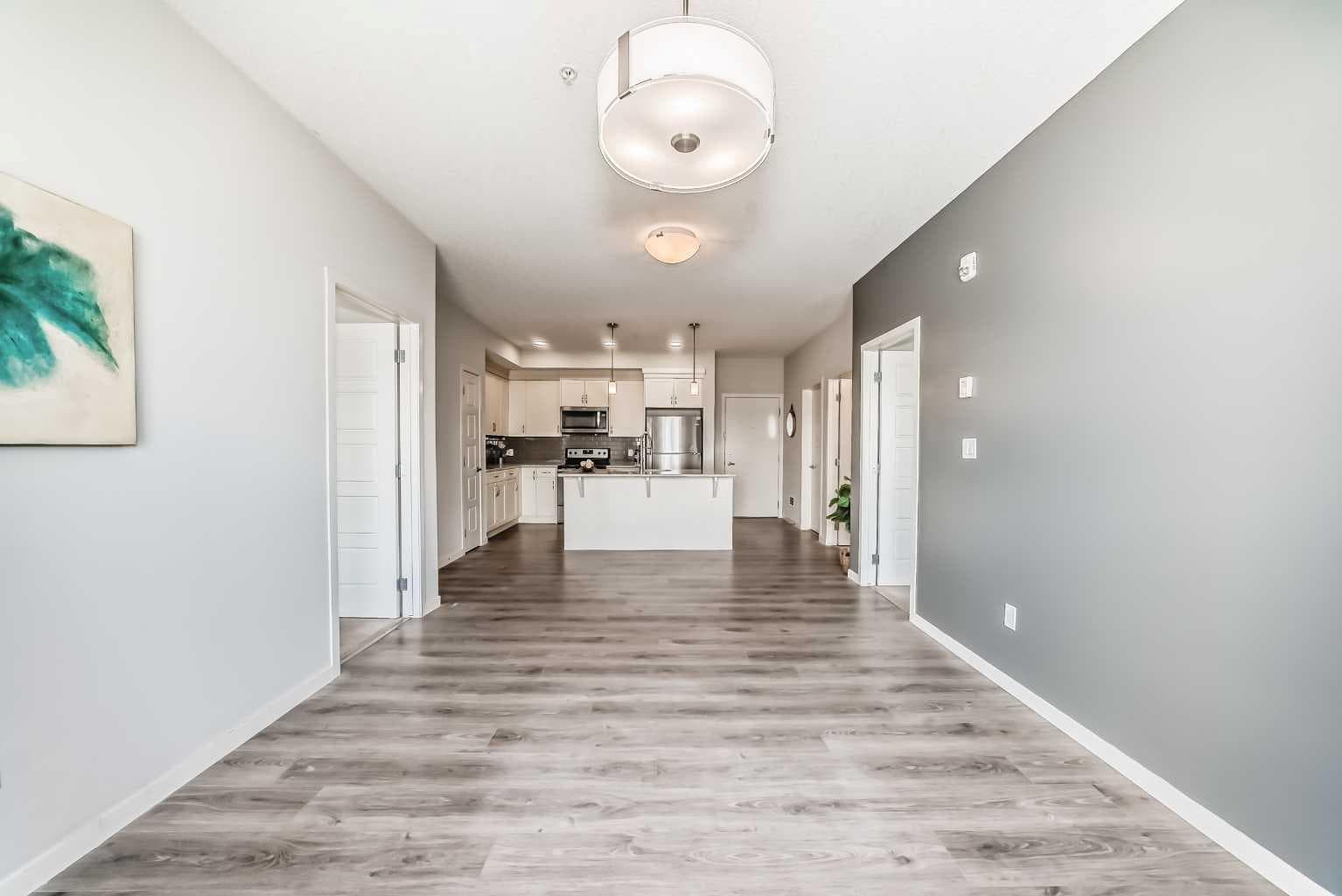 215, 20 Seton Park SE
