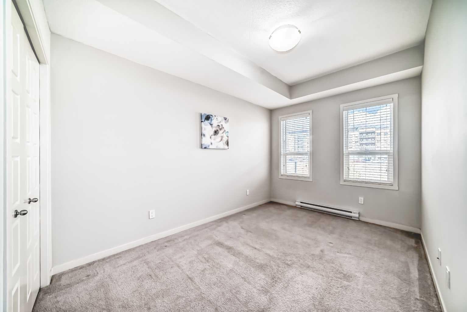 215, 20 Seton Park SE