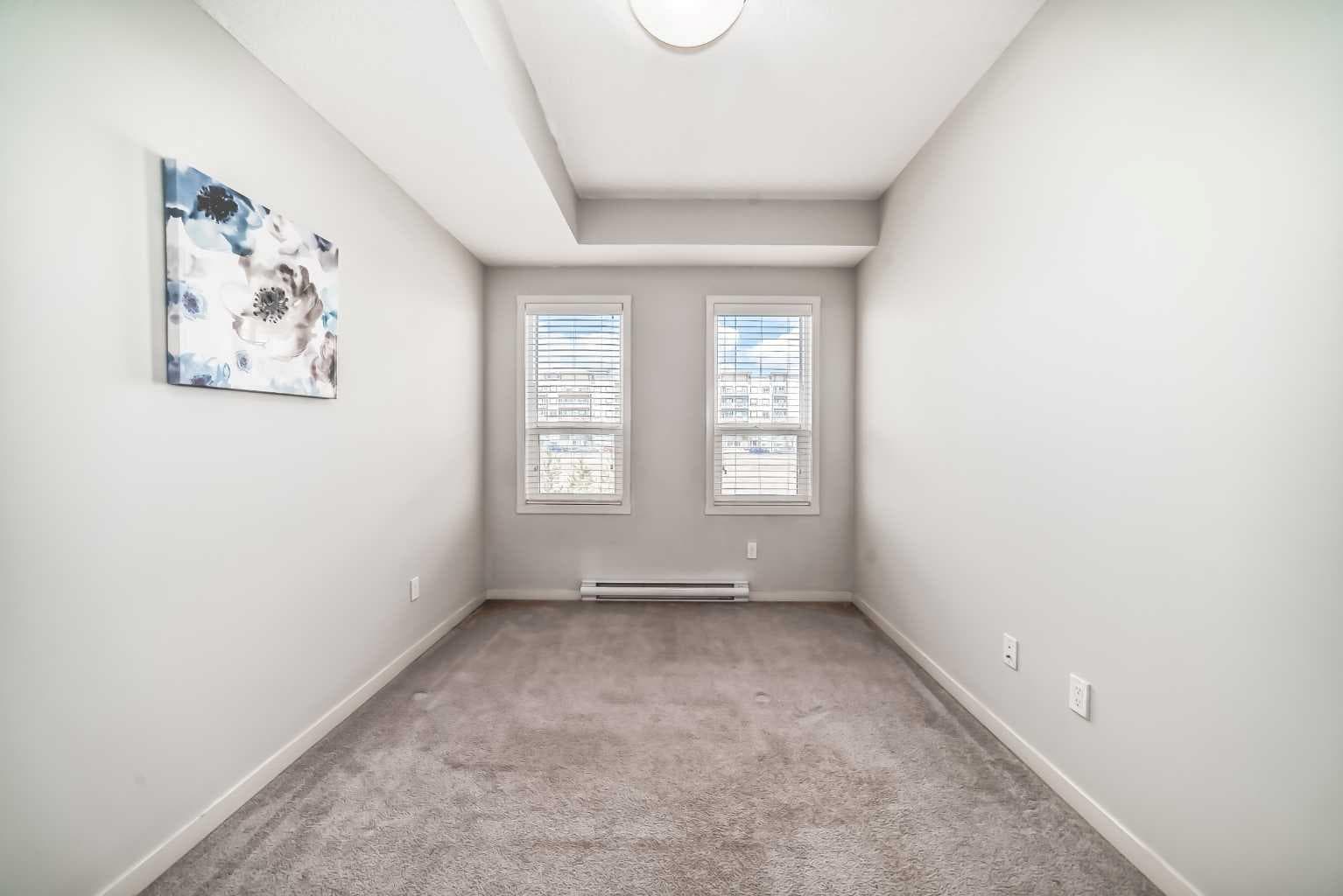 215, 20 Seton Park SE
