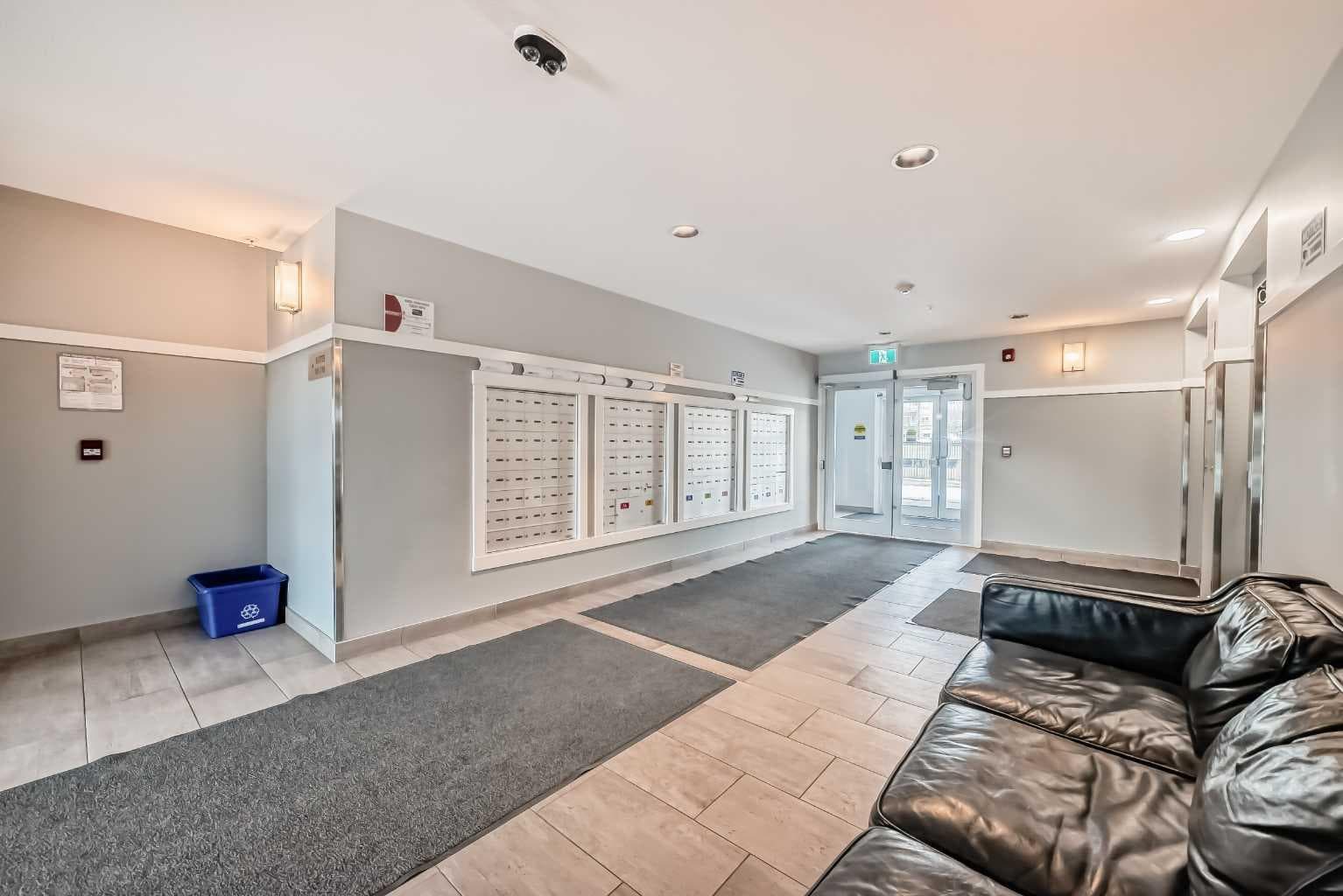 215, 20 Seton Park SE