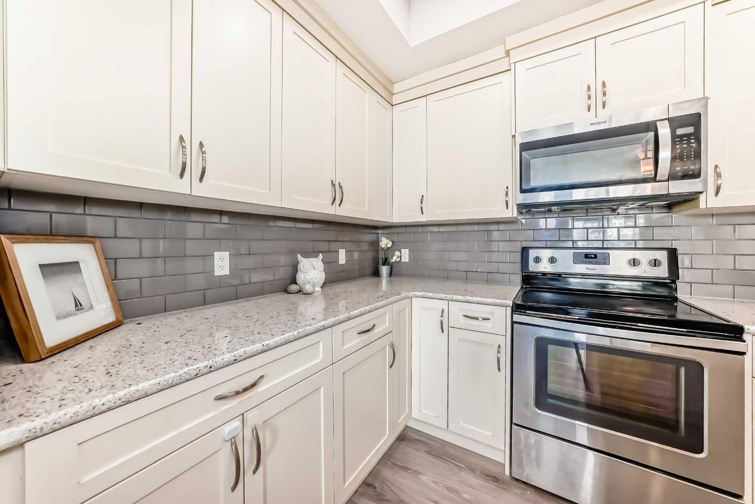 215, 20 Seton Park SE