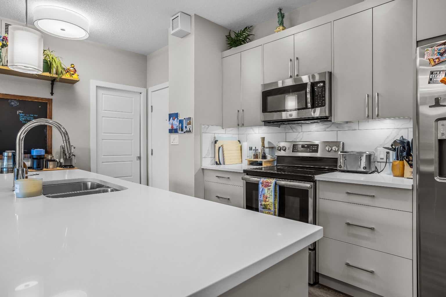 117, 106 Stewart Creek Rise 