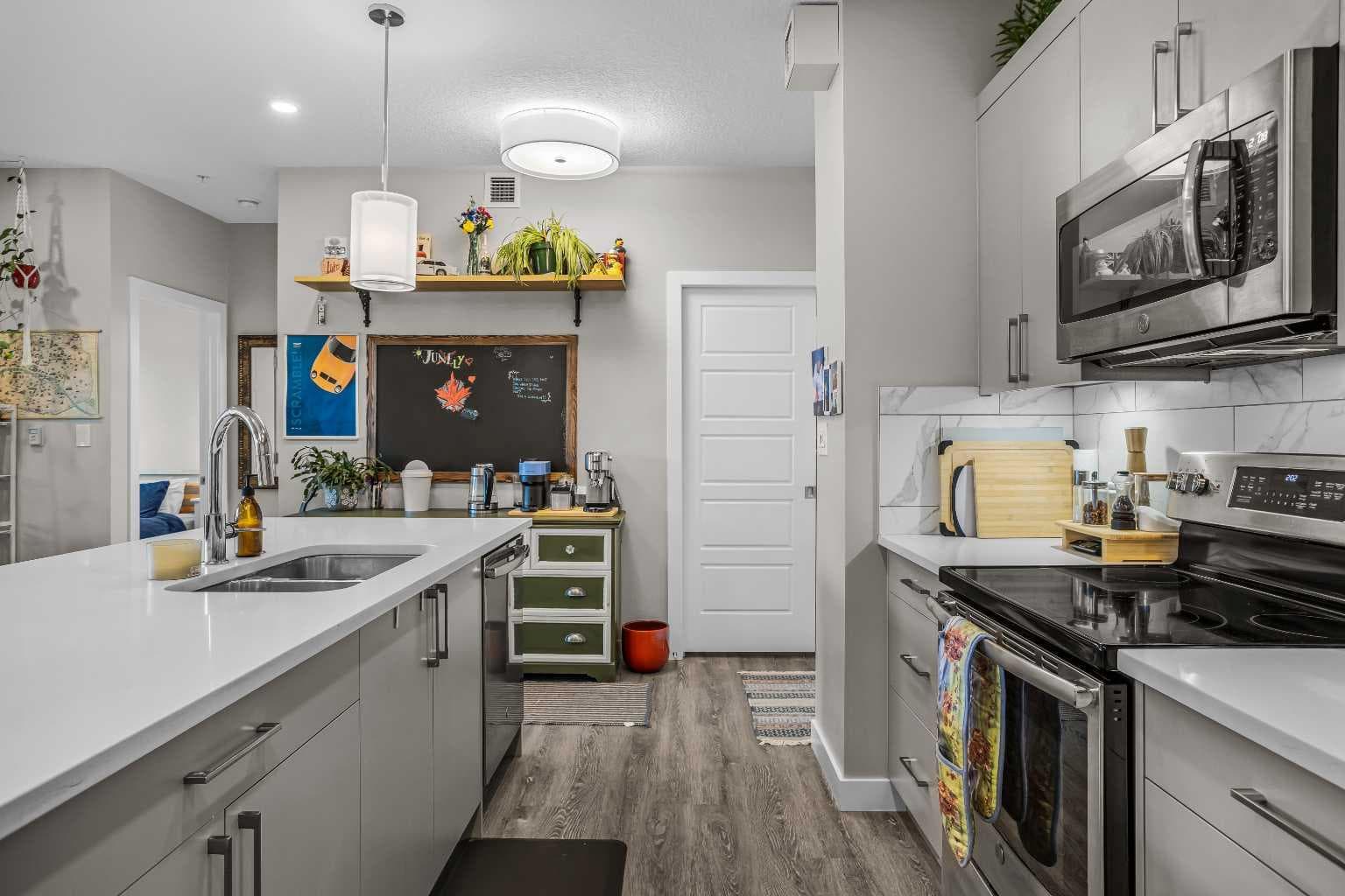 117, 106 Stewart Creek Rise 