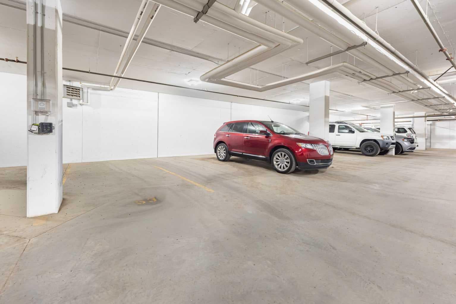 105, 150 Shawnee Square SW
