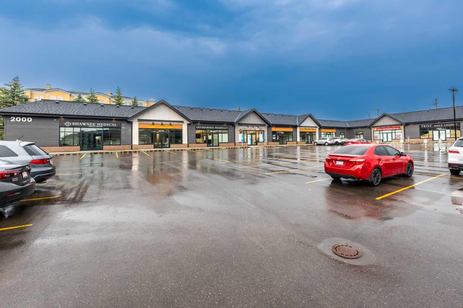105, 150 Shawnee Square SW